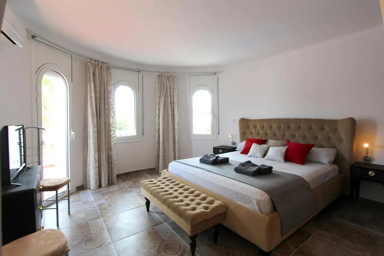 אמפוריבראבה Leon Inmo Villa Carla - 12209