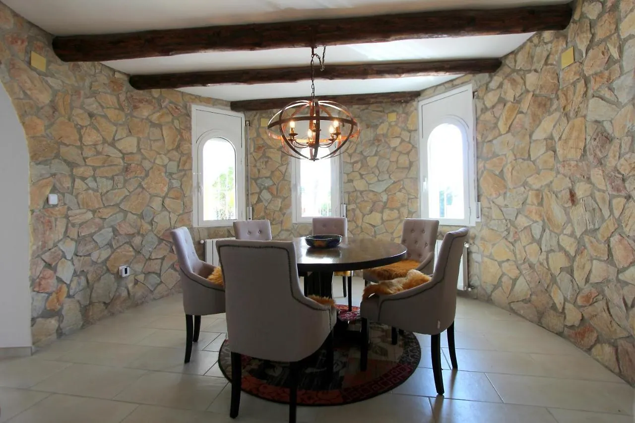 אמפוריבראבה Leon Inmo Villa Carla - 12209