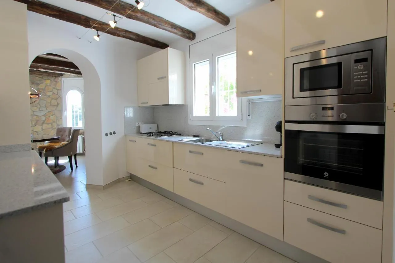 אמפוריבראבה Leon Inmo Villa Carla - 12209