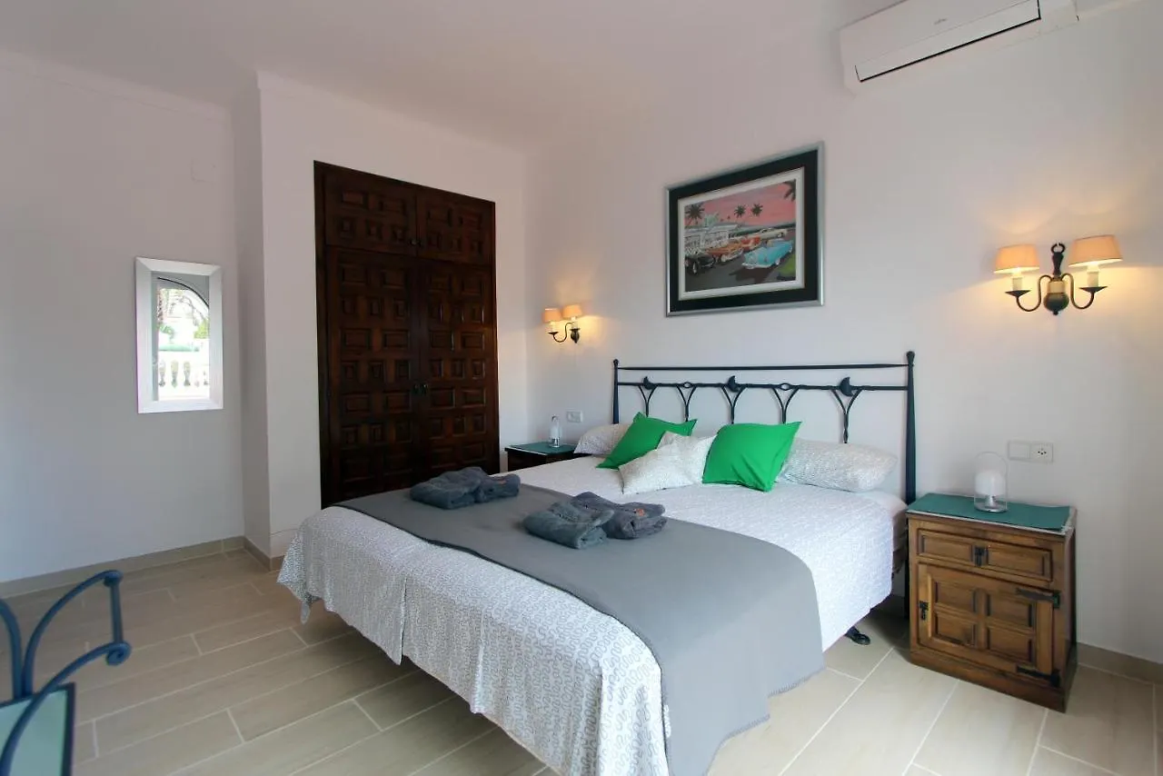 אמפוריבראבה Leon Inmo Villa Carla - 12209